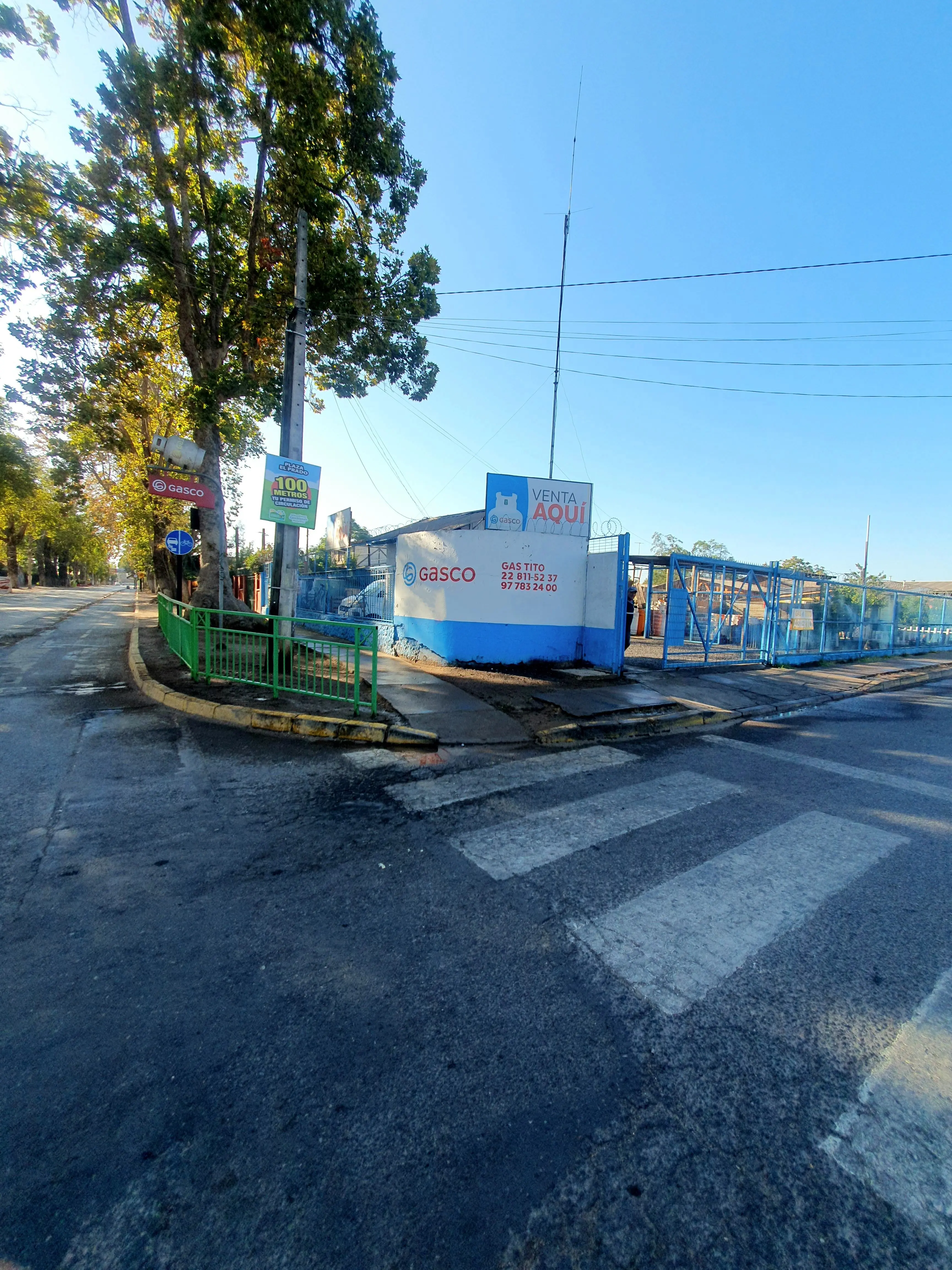 Gas Tito - Vista desde la calle